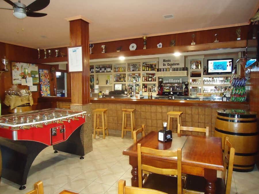 Ambiente familiar del restaurante en San Sadurniño